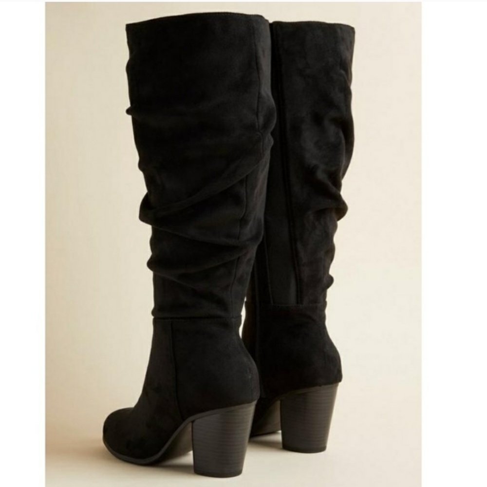 Black knee high torrid boots